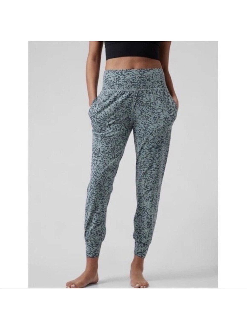 Athleta Salutation High-Rise Joggers